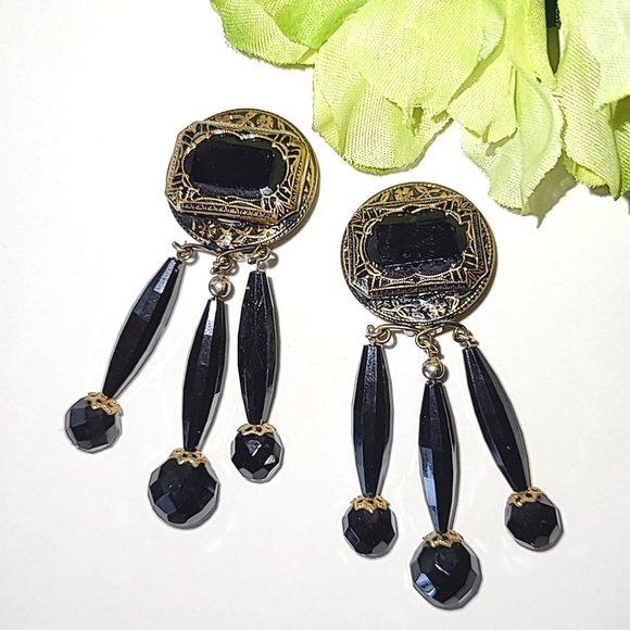 LEWIS SEGAL BLACK DANGLY CLIP EARRINGS - Picture 1 of 9